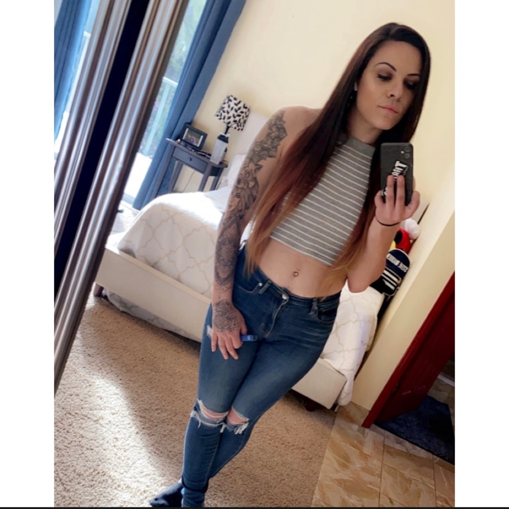 Meet your Posher, Pamela